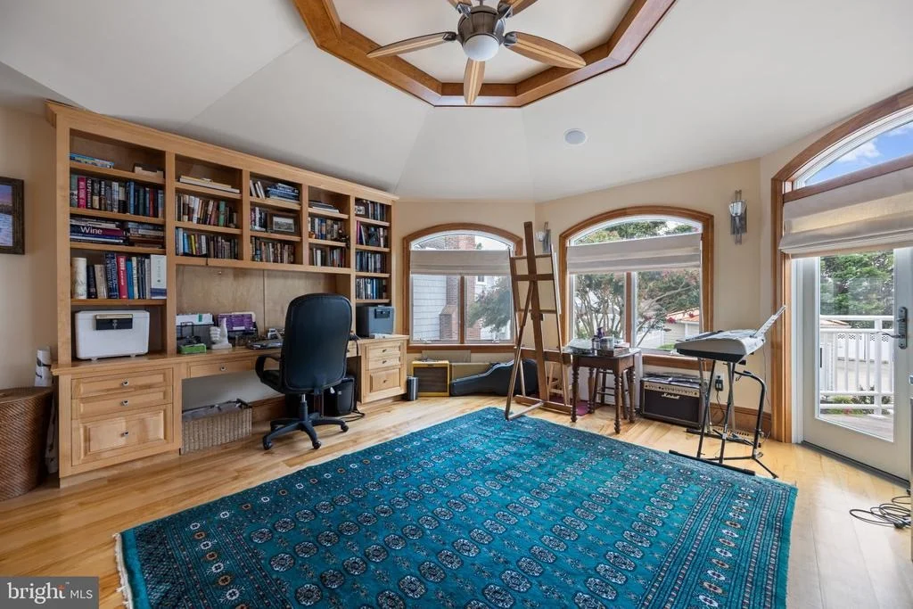 Photo of 632 PILOTTOWN ROAD