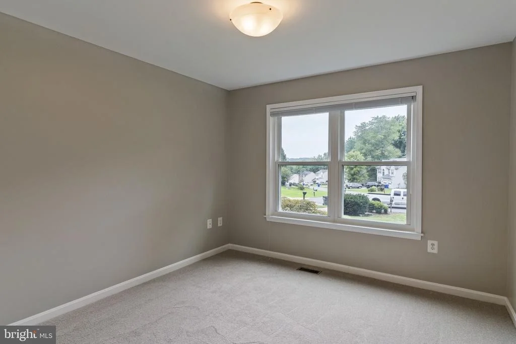 Photo of 8095 SETTLE COURT