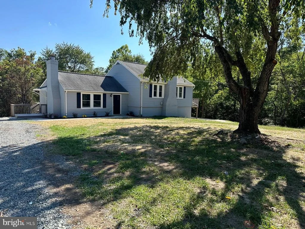 Photo of 2016 RIVERMONT DRIVE