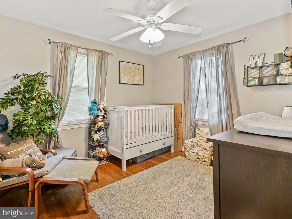 Photo of 12117 EDGEMONT STREET