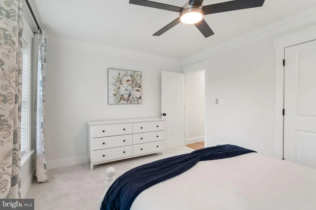 Photo of 208 MARKHAM FARM ROAD