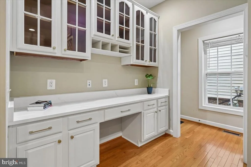 Photo of 42855 CHATELAIN CIRCLE