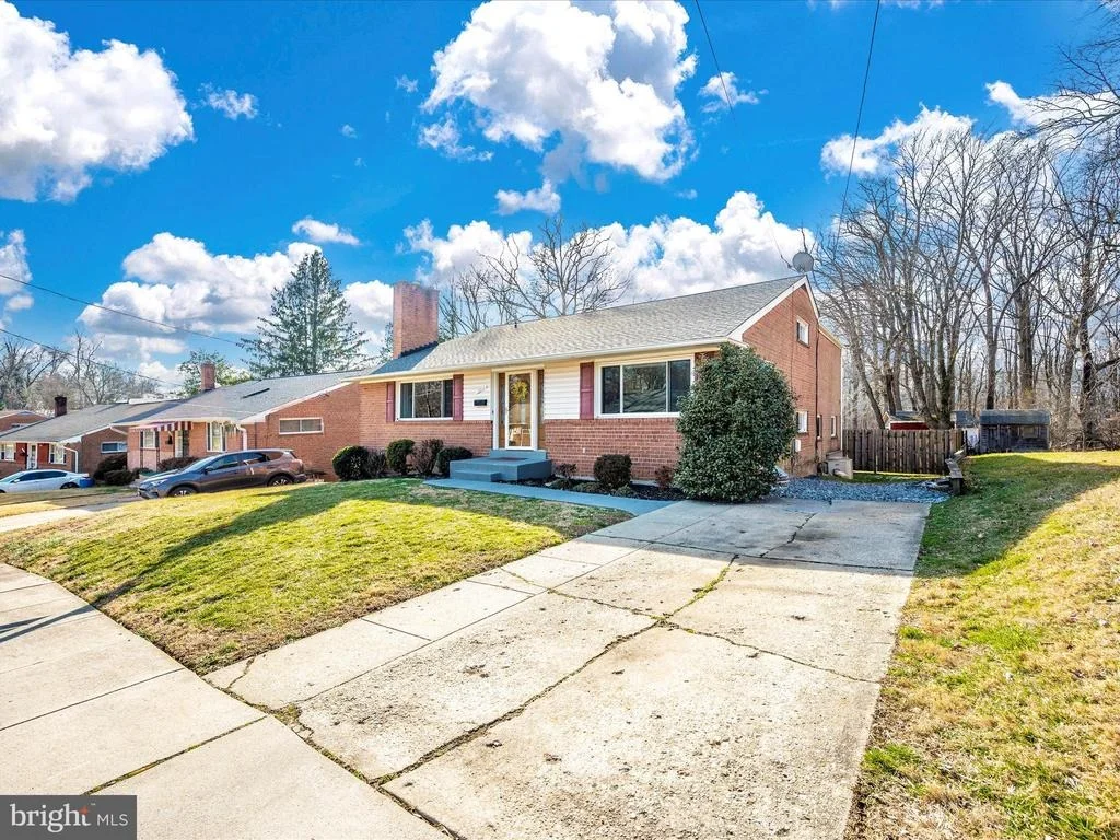 Photo of 13206 BLUHILL ROAD