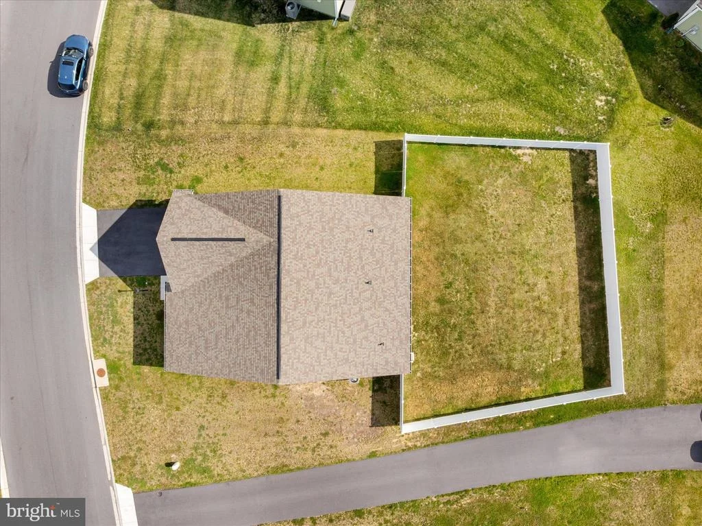 Photo of 339 EURASIAN DRIVE