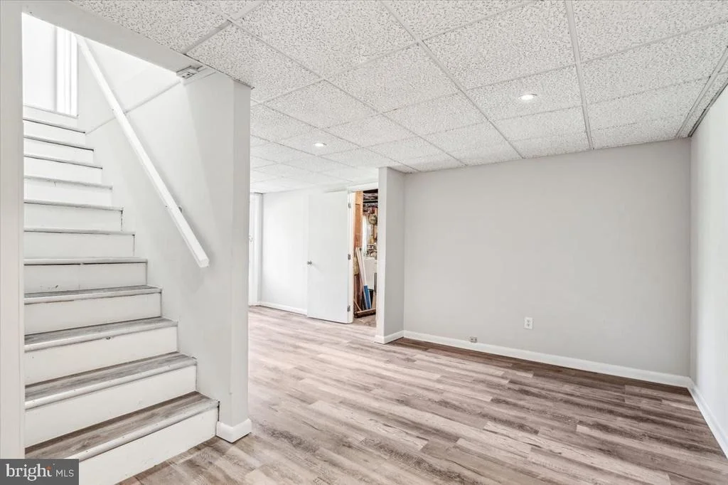 Photo of 6347 DAVIS ROAD