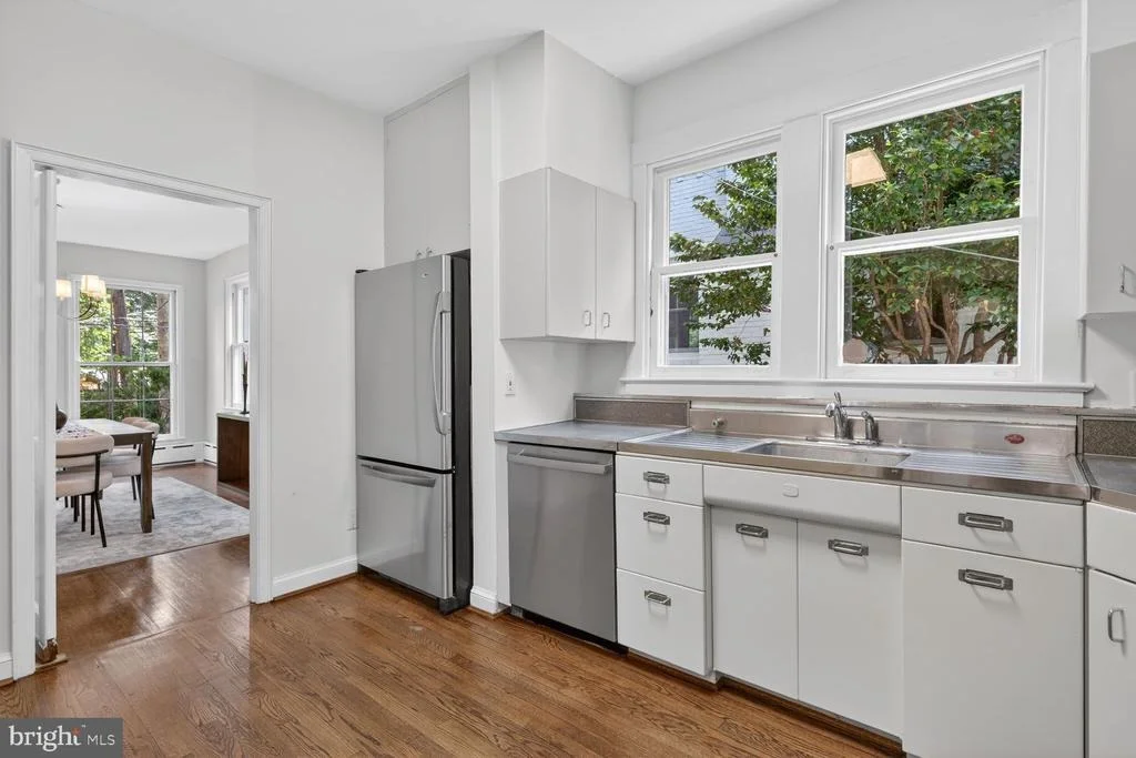 Photo of 4425 P STREET NW