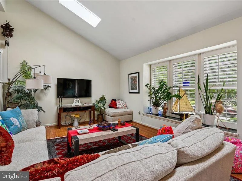 Photo of 13404 KATRINKA DRIVE