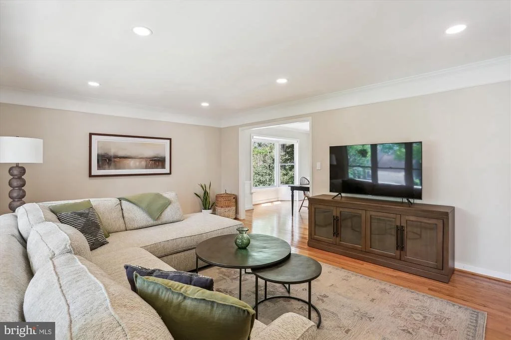 Photo of 4009 EVANGELINE TERRACE