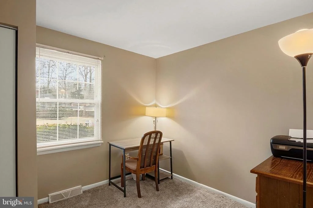 Photo of 1544 MANOR VIEW ROAD