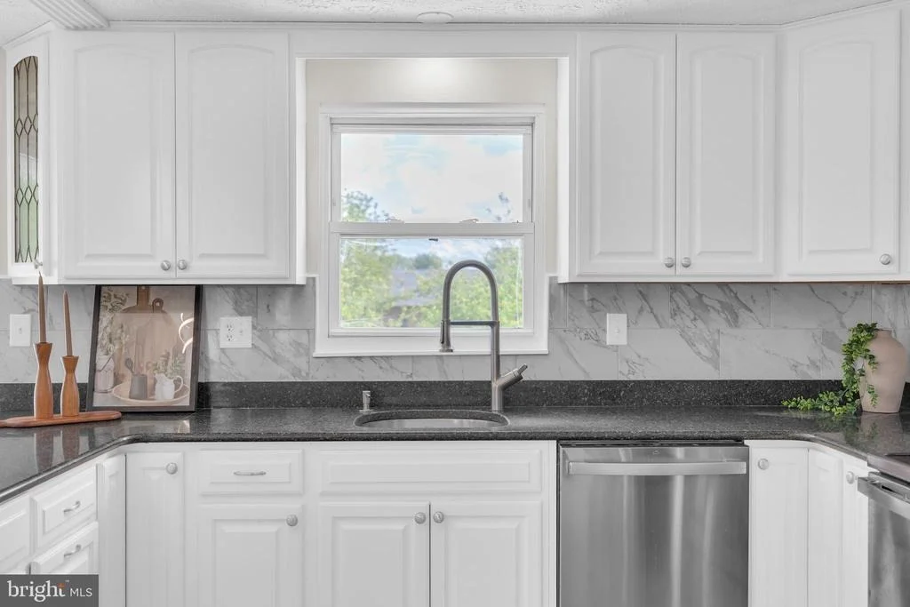 Photo of 391 PROSPECT BOULEVARD
