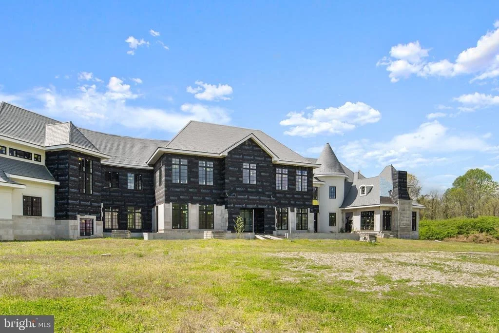 Photo of 15125 DEVLIN DRIVE