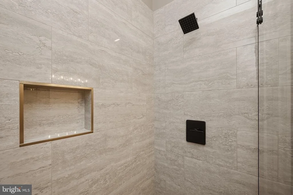 Photo of 248 TARN DRIVE