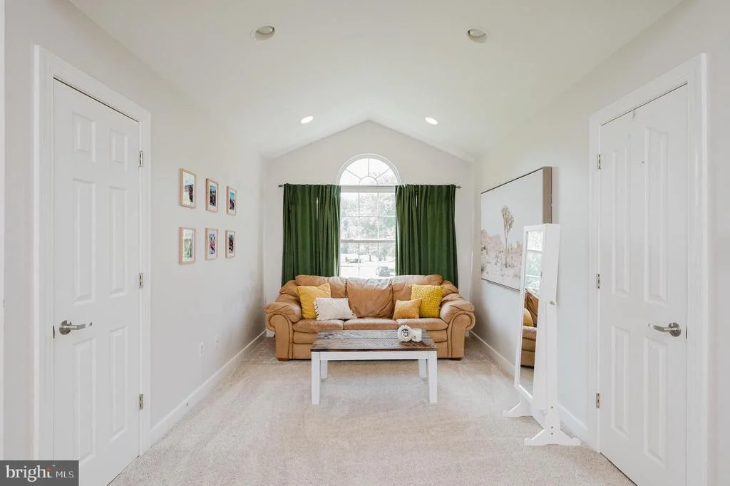 Photo of 2320 QUEENSBURY DRIVE