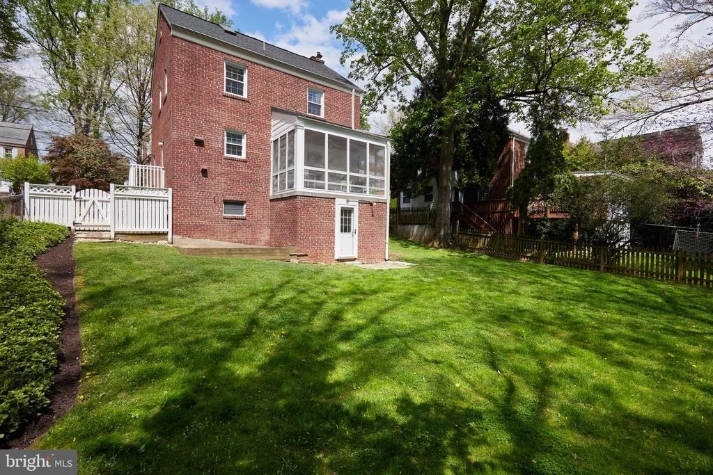 Photo of 2710 BLAINE DRIVE
