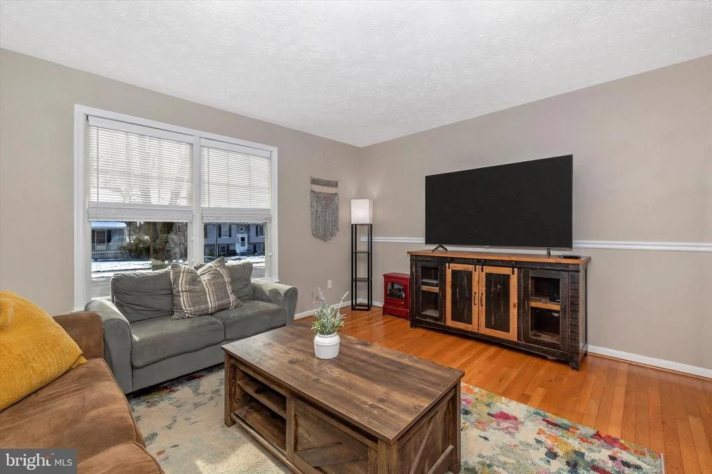 Photo of 1304 SOMERSET ROAD