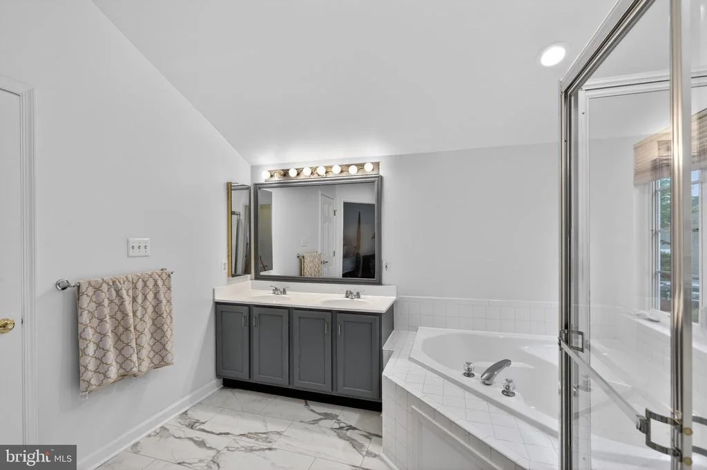 Photo of 5136 CHARLINGTON COURT