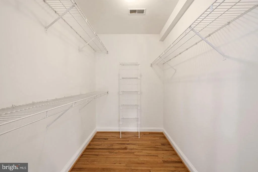 Photo of 11117 MIDVALE ROAD