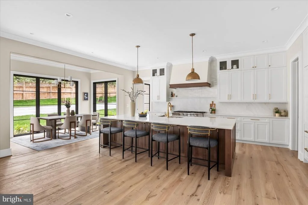 Photo of 1104 SHARON COURT