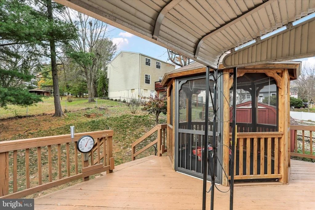 Photo of 267 LONGFORD DRIVE