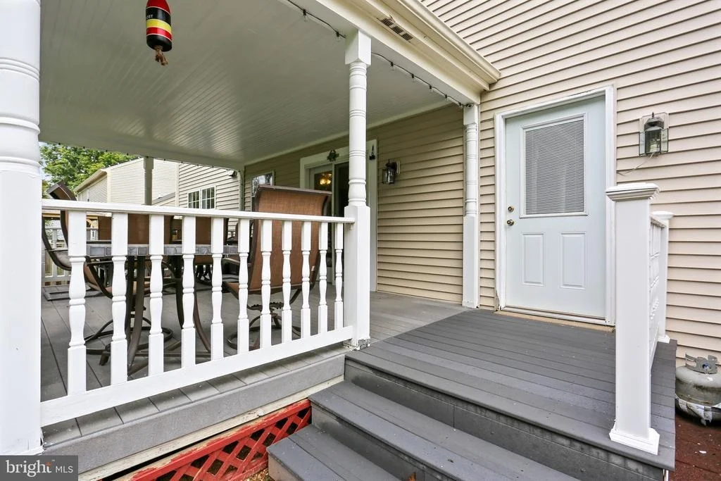 Photo of 912 POINTER RIDGE DRIVE