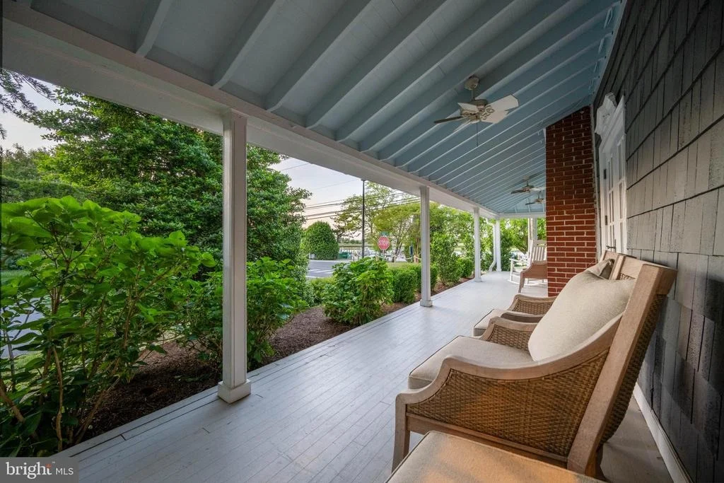 Photo of 410 PILOTTOWN ROAD