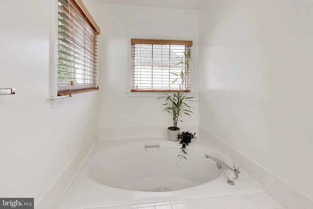 Photo of 2421 PONDSIDE TERRACE