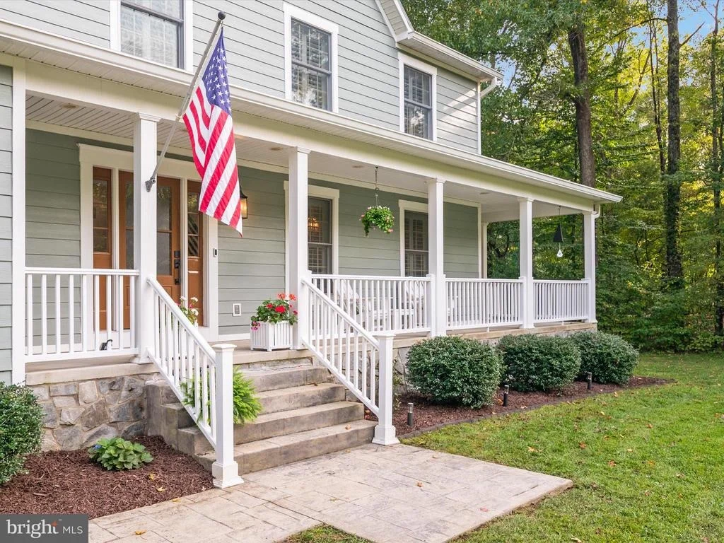 Photo of 6439 MEADOWLARK DRIVE