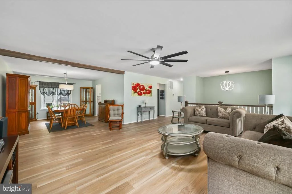 Photo of 16008 FAIRWAY DRIVE
