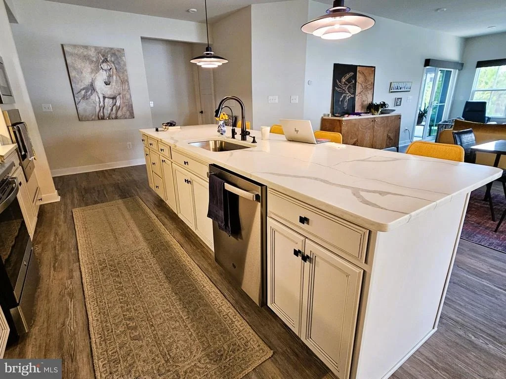 Photo of 36747 GREENWAY DRIVE