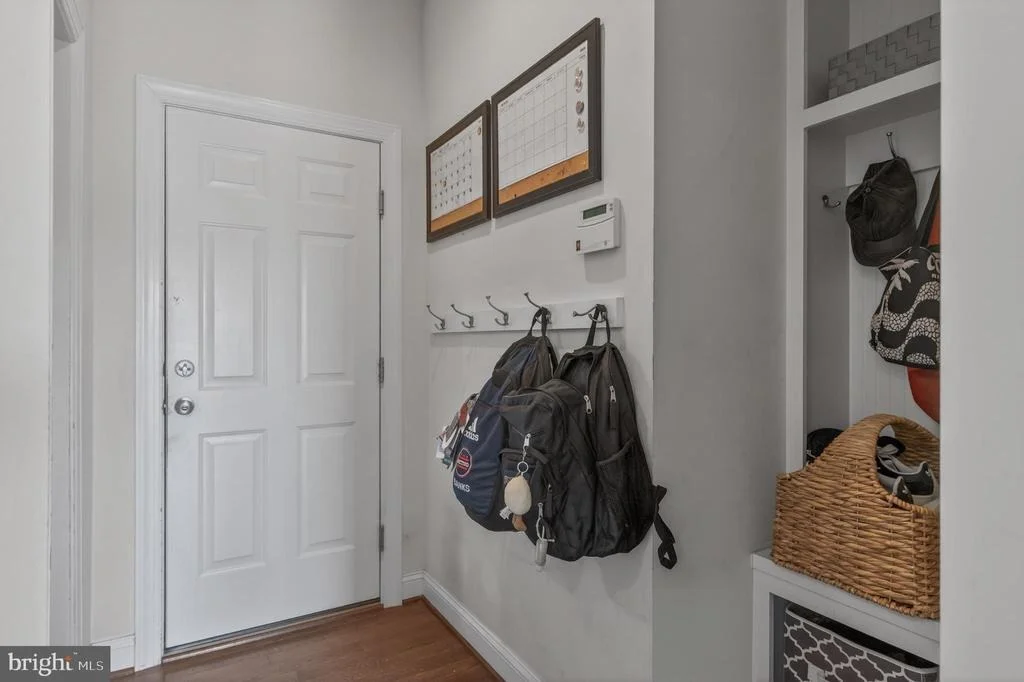 Photo of 1135 DARGON QUARRY LANE