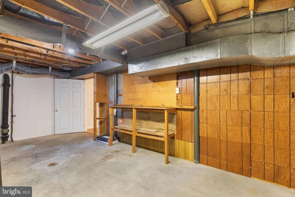 Photo of 327 RIDGE AVENUE