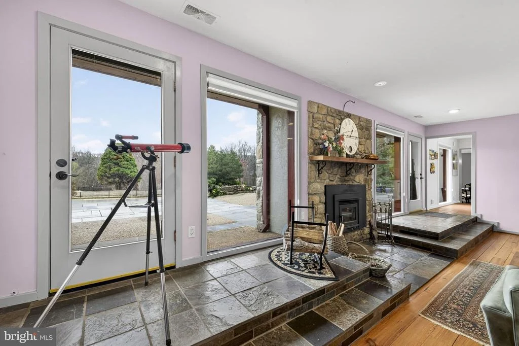 Photo of 3850 COBBLER MOUNTAIN ROAD