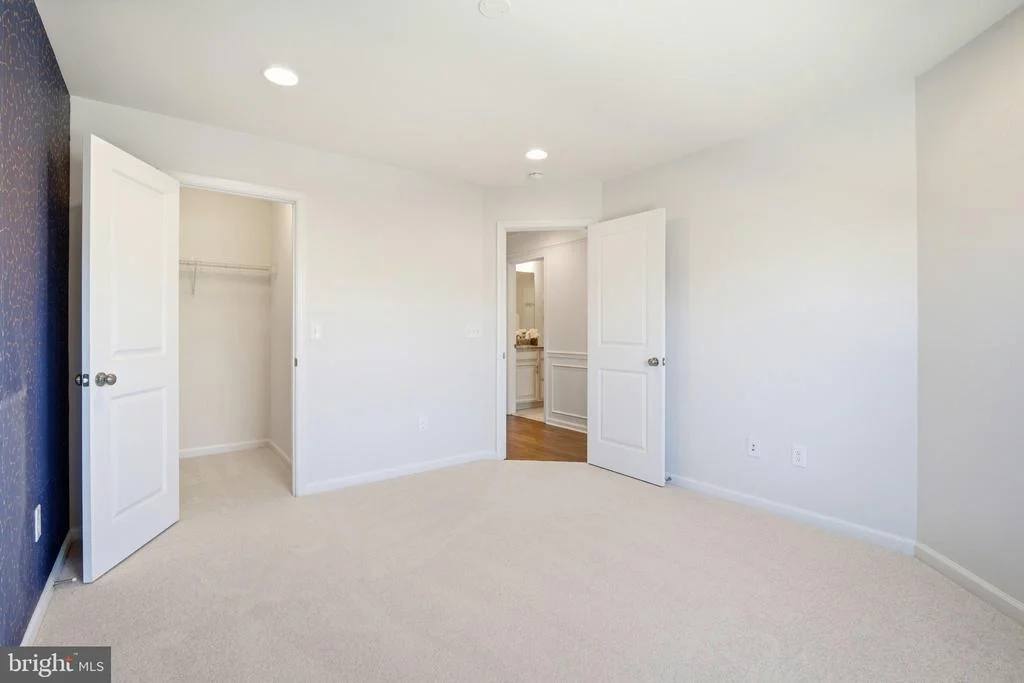 Photo of 23489 EPPERSON SQUARE