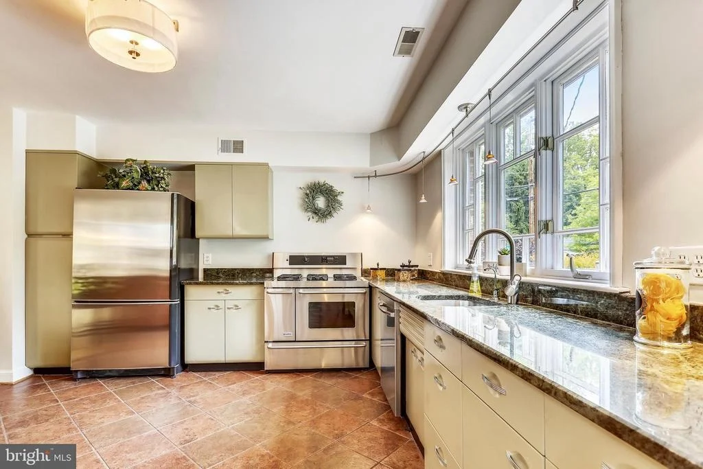 Photo of 9315 HARVEY ROAD