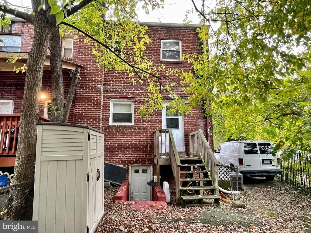 Photo of 3111 ARUNDEL ROAD