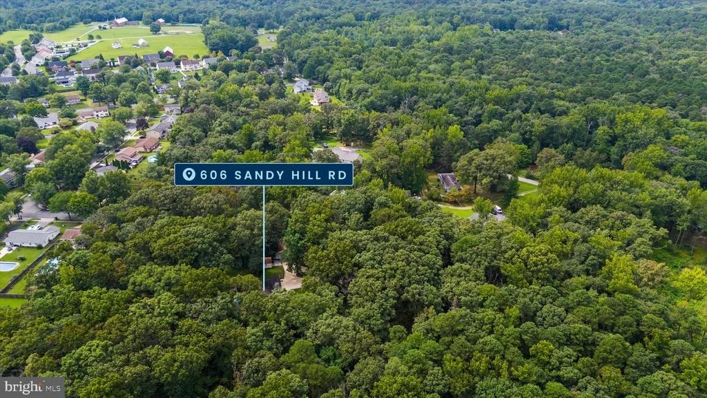 Photo of 606 SANDY HILL ROAD