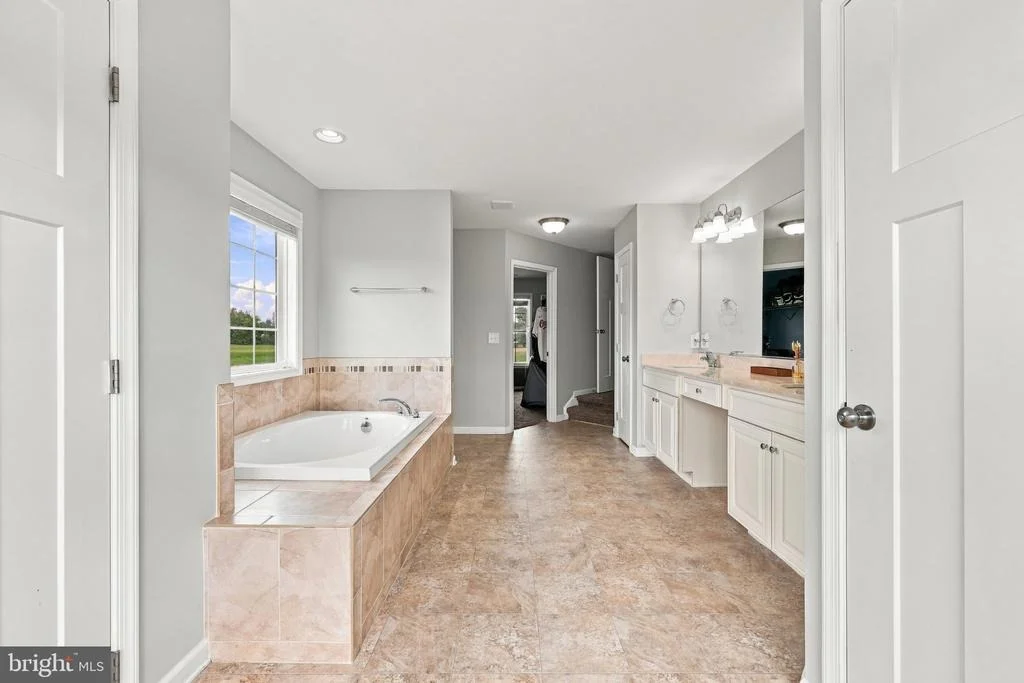 Photo of 194 STATICE DRIVE