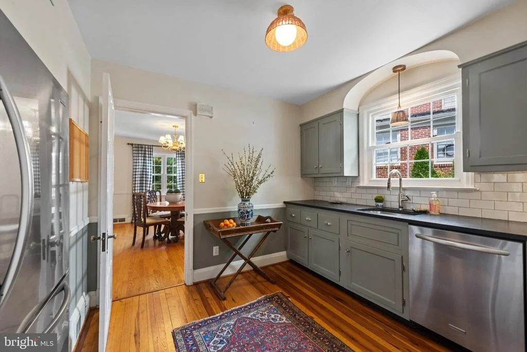 Photo of 7313 YORKTOWNE