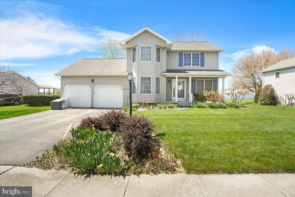 Photo of 625 N BLETTNER AVENUE