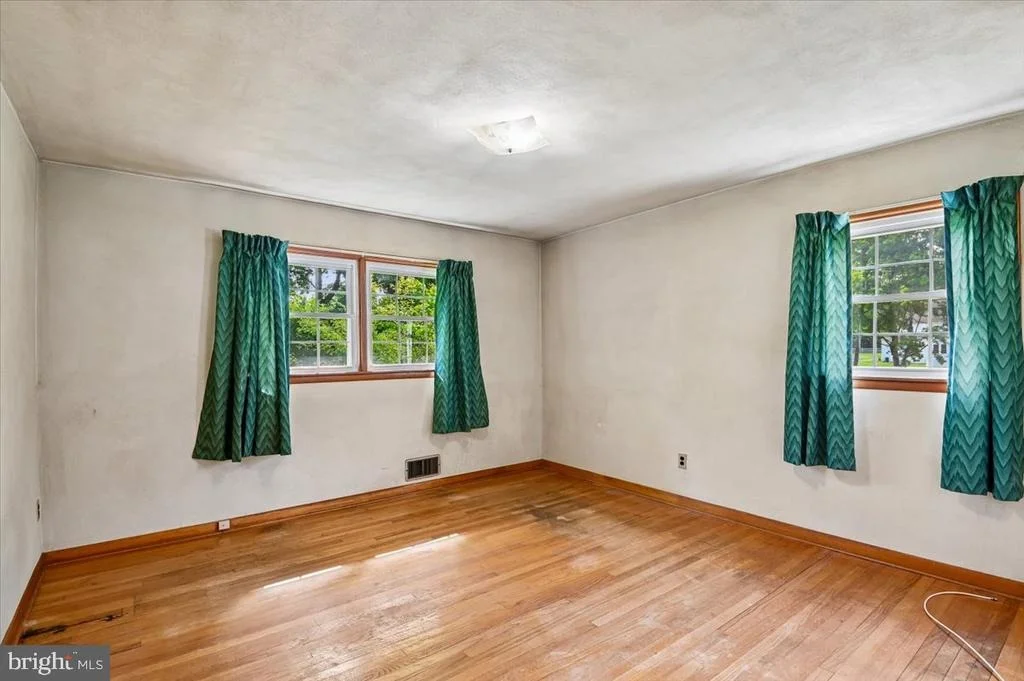 Photo of 1509 DUVALL ROAD