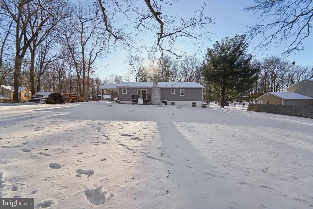 Photo of 3942 SUGARLOAF DRIVE