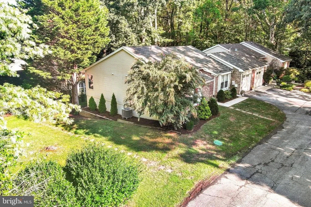 Photo of 1012 MASTLINE DRIVE