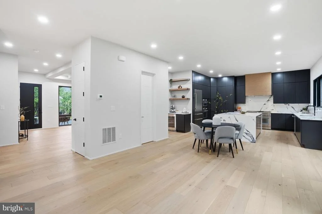 Photo of 8313 SYRACUSE CIRCLE