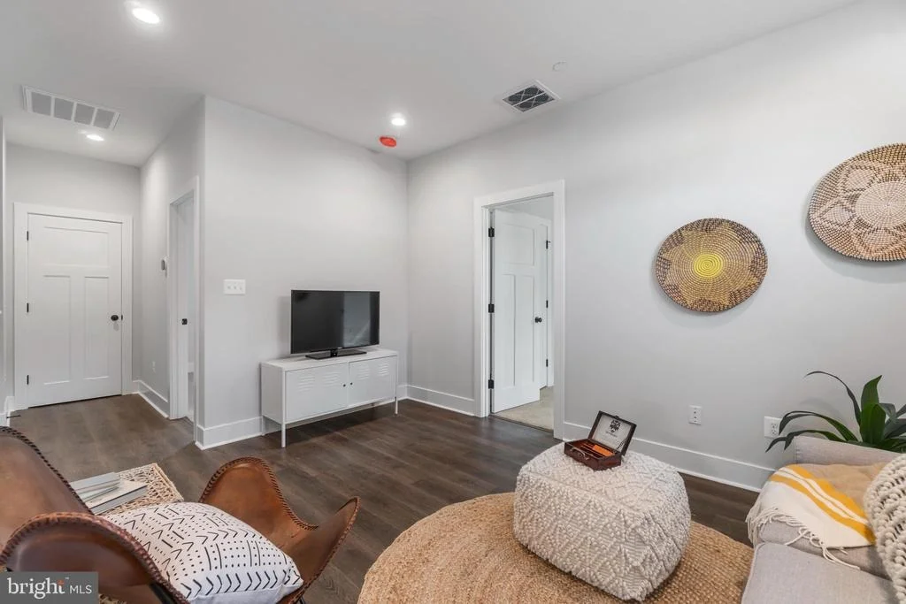 Photo of 4005 DARK HORSE WAY