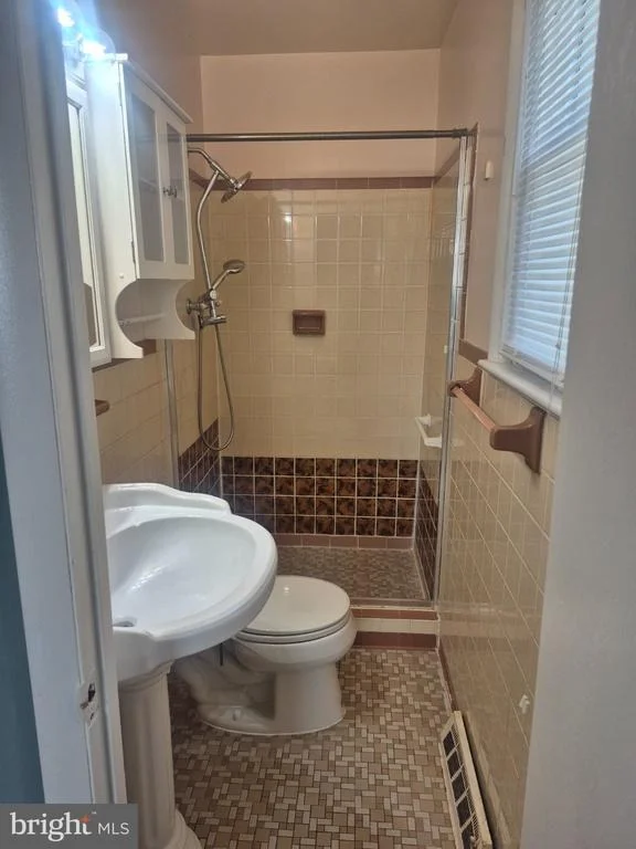 Photo of 10504 MULLIKIN DRIVE