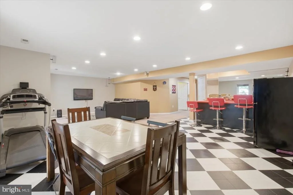 Photo of 9292 SUMNER LAKE BOULEVARD