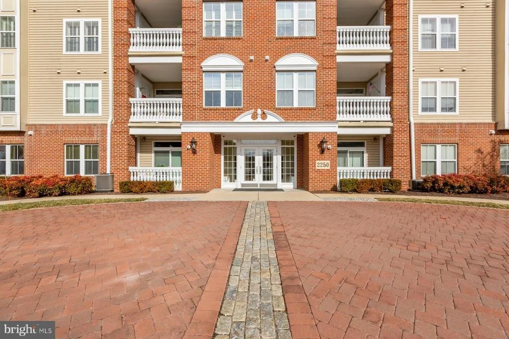 Photo of Unit 407 at 2250 BEAR DEN ROAD