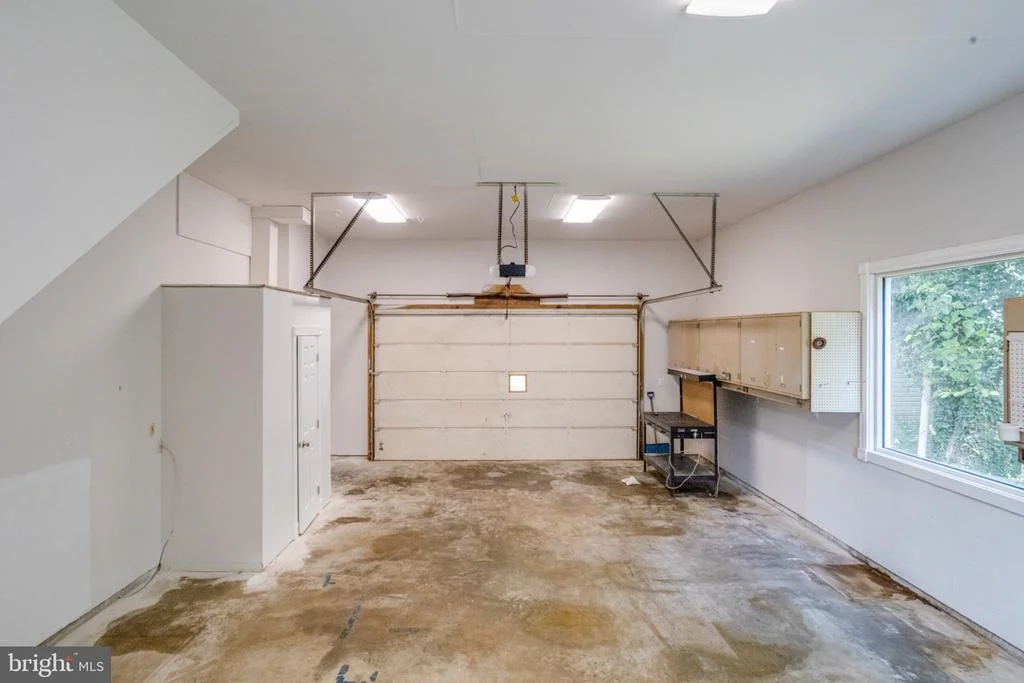 Photo of 2100 MOUNTAIN ROAD