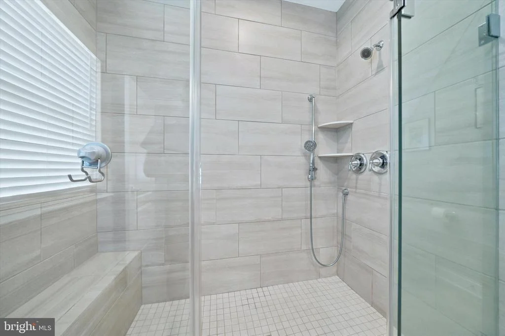 Photo of 18787 MELVILLE WAY