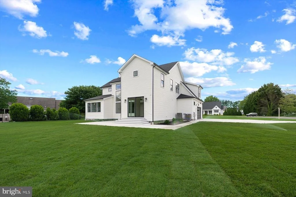 Photo of 3 PERSIMMON LANE